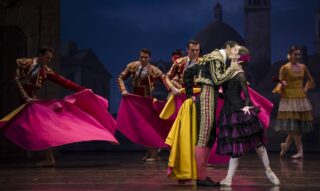 Don-Quichotte-Ballet-Bordeaux-Grand-Theatre